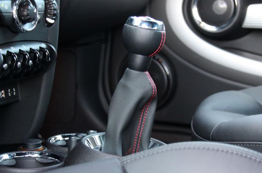  Mini Coupe JCW 2012 года  (фото 145 из 173)